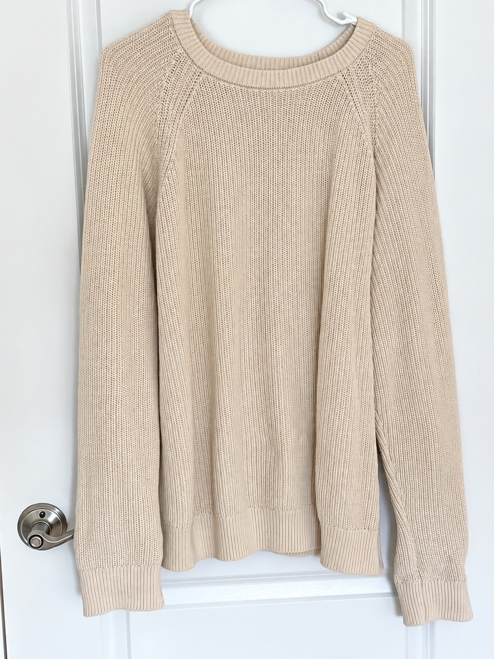 Old Navy Women’s Large Beige Crewneck Knit Sweater Lightweight Pullover